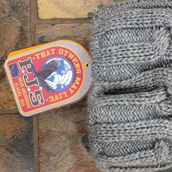 PARAJUMPER  winter cable hat, gray color - Picture 7 of 12